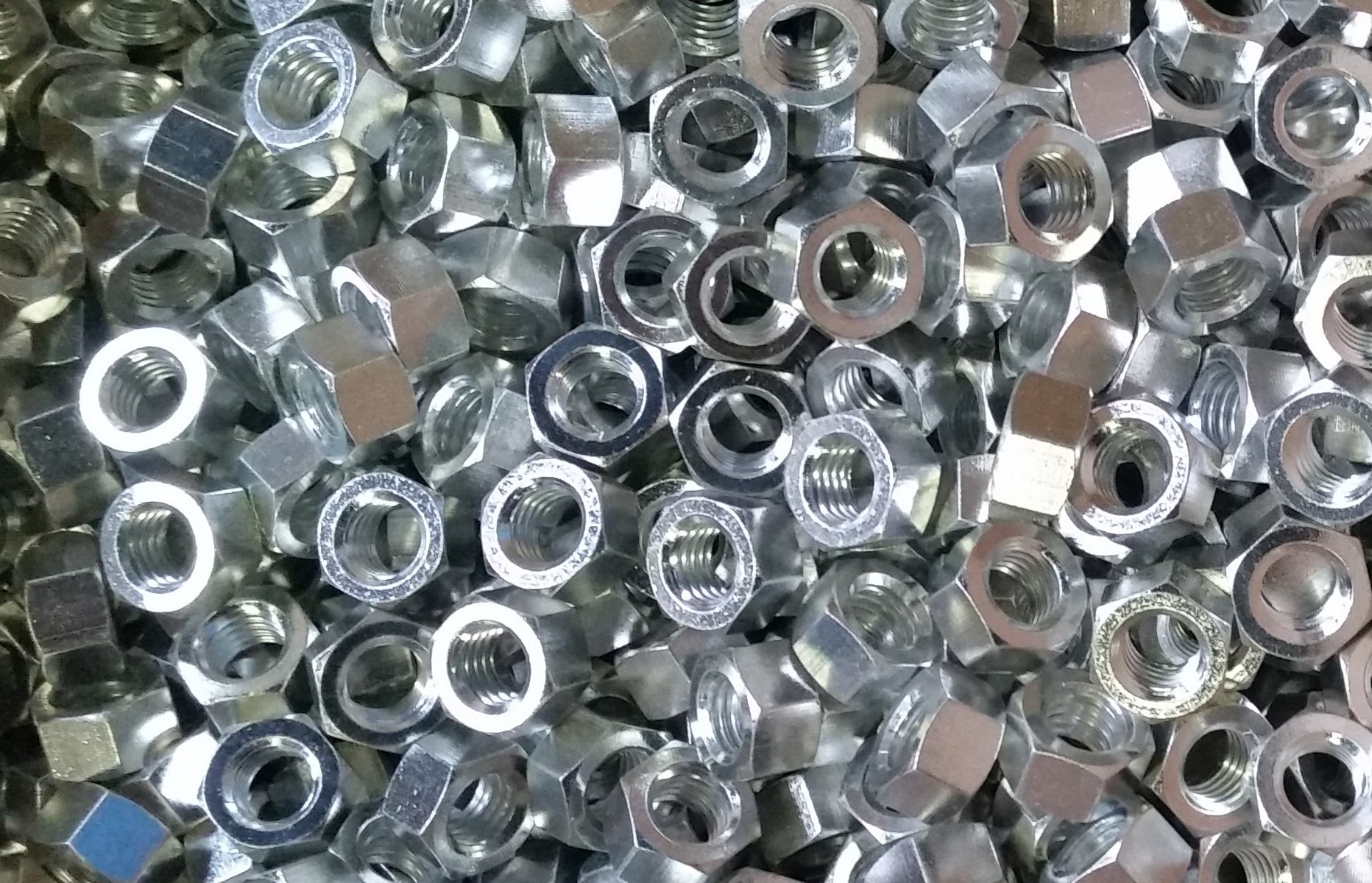 Tin plated nuts and bolts